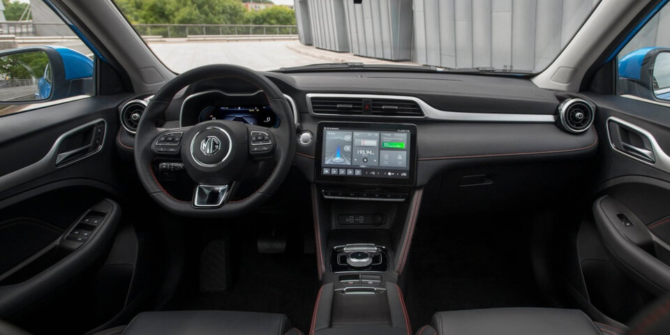 MG ZS EV mit neuem Design und mehr Reichweite