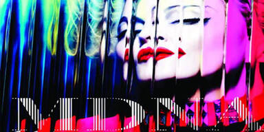 Queen of Pop Madonna stürmt Charts