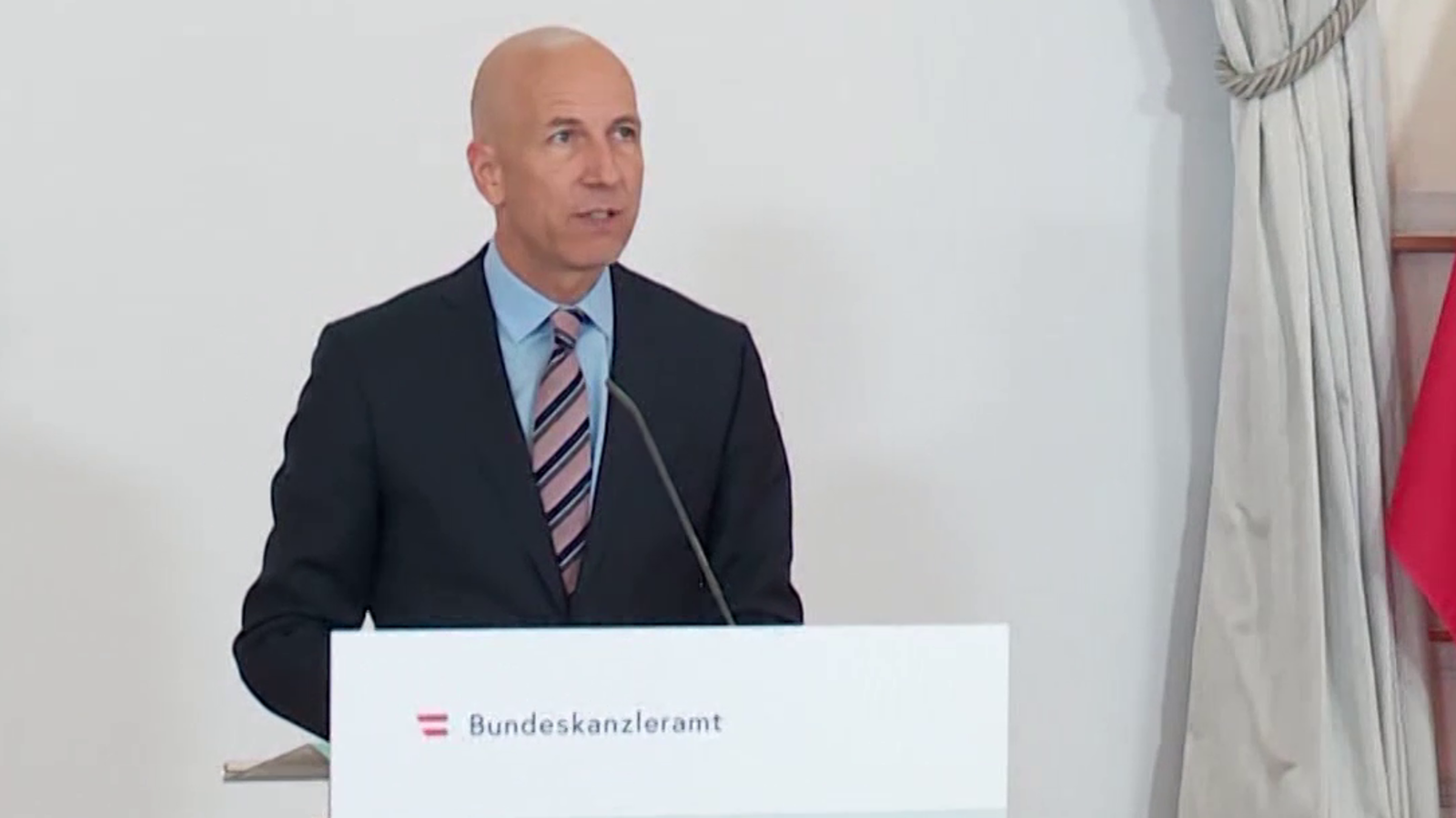 Kocher: nový koncept podpory v nezaměstnanosti