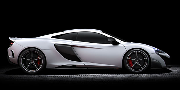 McLaren greift mit dem 675LT an