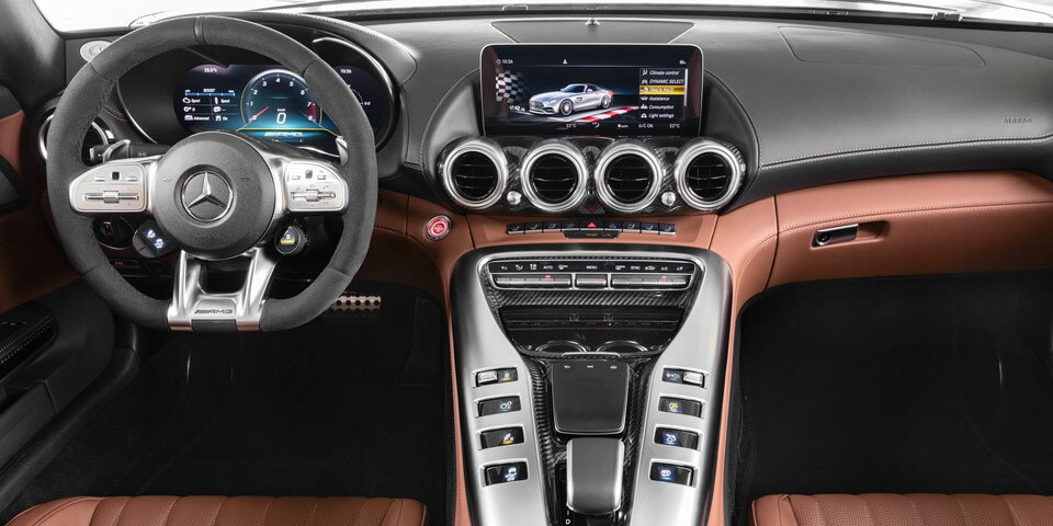 Facelift für AMG GT und neuer GT R Pro
