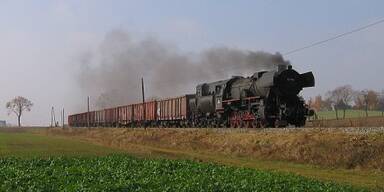 Mit der Bahn durchs Weinviertel fahren