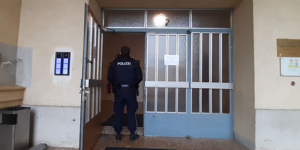 Mord-Alarm: Frau bei Wiener Kirche erstochen
