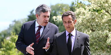 Nicolas Sarkozy (re.) neben Gordon Brown