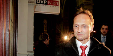 ÖVP will jetzt die Ablöse von NEOS-Religionssprecher Niko Alm ...