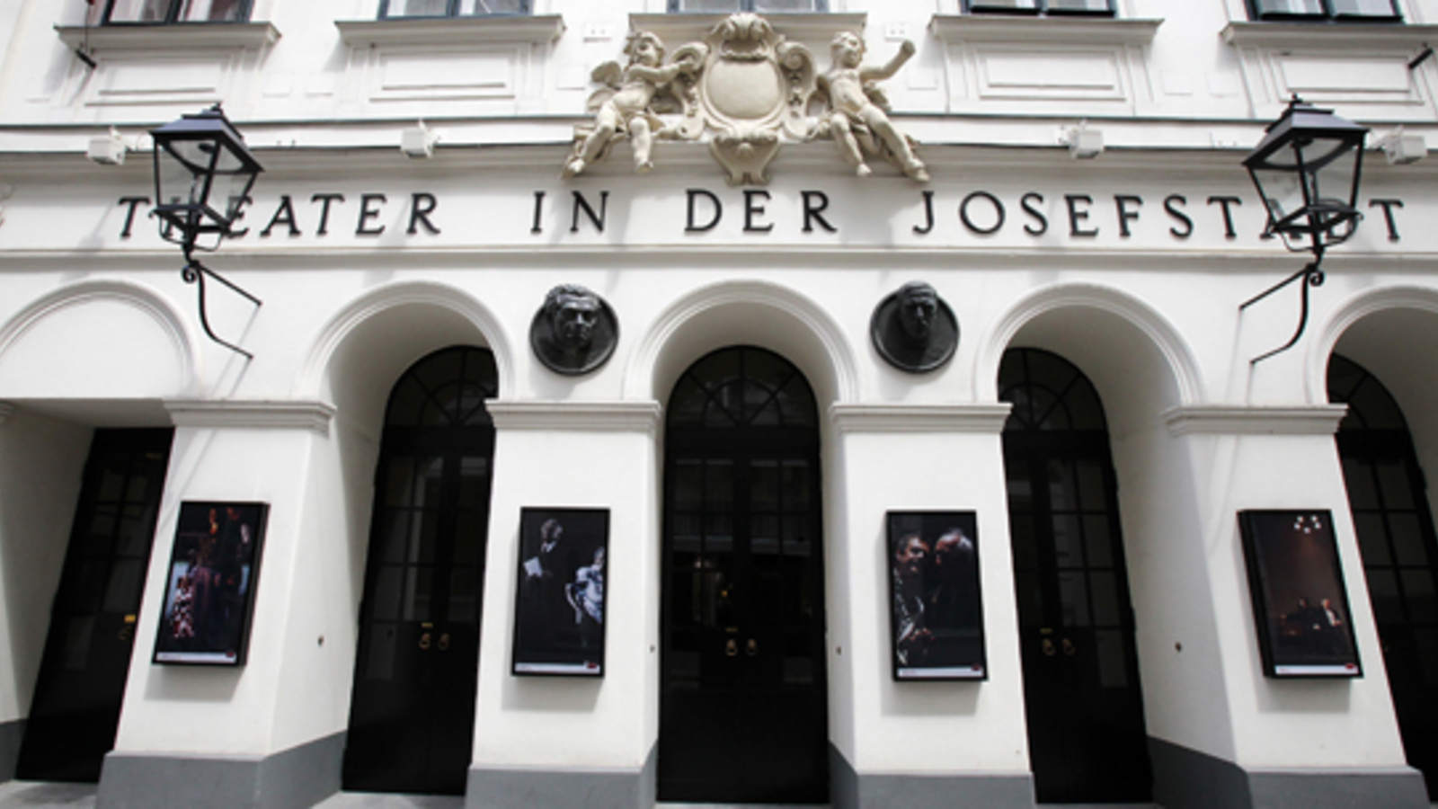 Theater in der Josefstadt has to cancel performances Celebrity Gossip