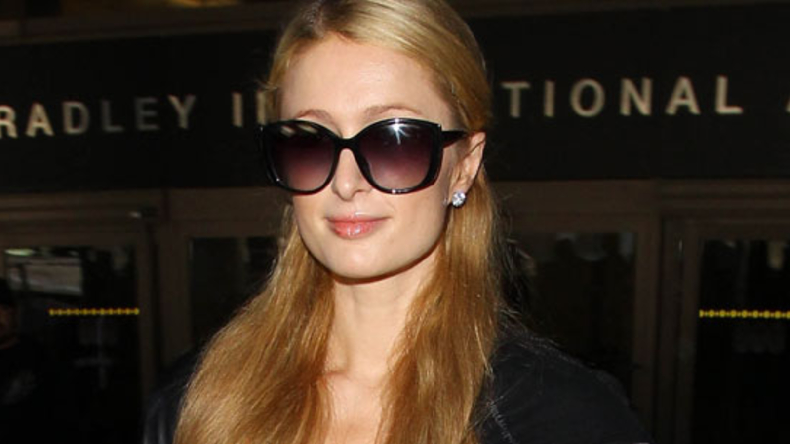 Paris Hilton Verdient An Porno Keinen Cent