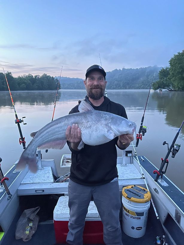 Angler