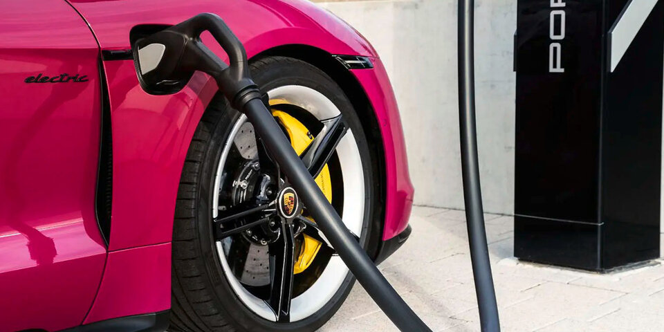 Porsche macht den Taycan (Cross Turismo) besser