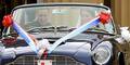 Prinz William und Kate: Abfahrt im Aston Martin