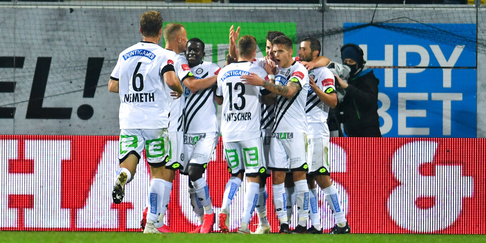 Sturm holt Dreier bei Aufsteiger Ried