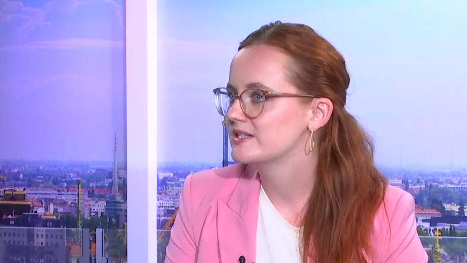 Fellner! LIVE: Laura Sachslehner Im Interview - Oe24.at