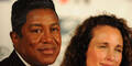 Save the World Awards: Jermaine Jackson & Andie MacDowell in Wien