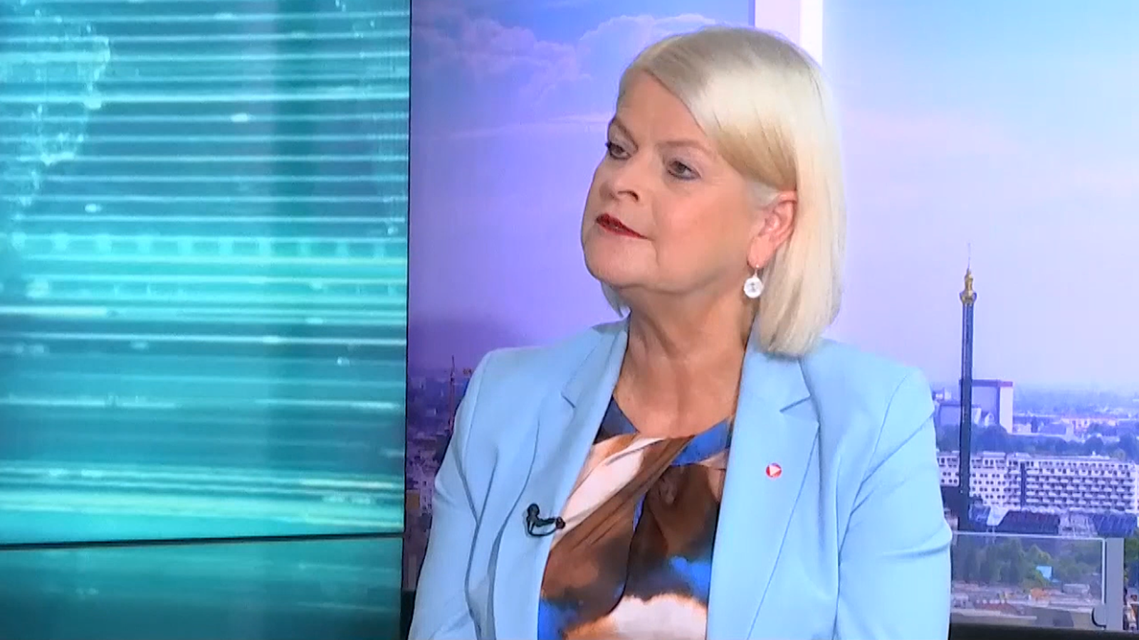 Isabelle Daniel: Das Interview mit Klaudia Tanner - oe24.at
