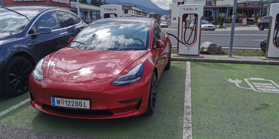 Mit dem Tesla Model 3 von Wien nach Kroatien