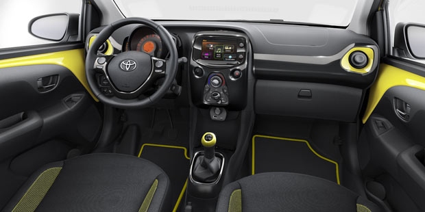 Toyota greift mit dem Aygo x-cite an
