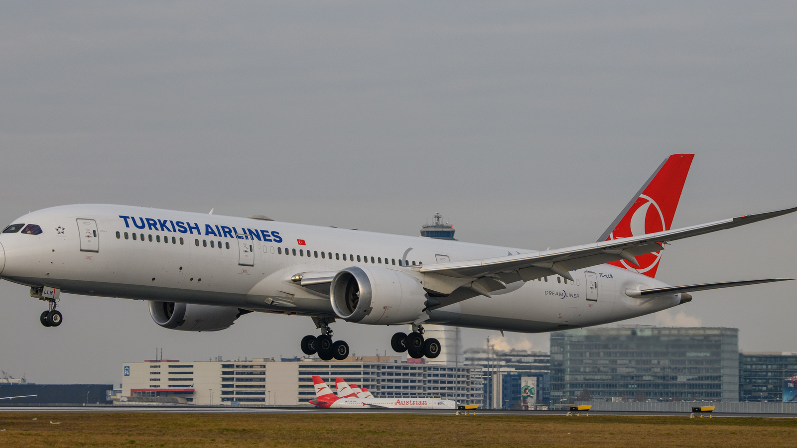 Turkish Airlines in Wien & Salzburg