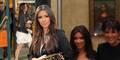 Kim Kardashian & Kris Jenner in Paris