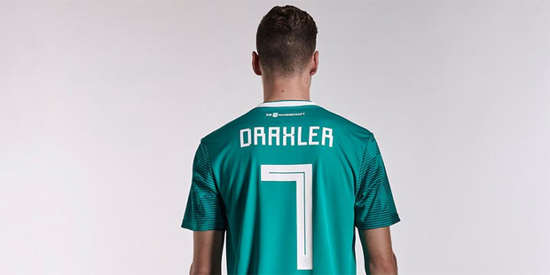 Netz lacht über deutsches WM-Trikot