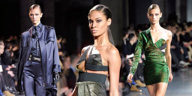 Sexy Fashion Week-Auftakt in Paris