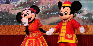Lanvin kleidet Minnie Maus ein