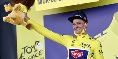 Mathieu van der Poel im Gelben Trikot bei der Tour de France