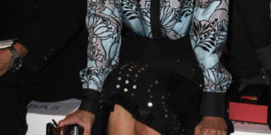 SLIDESHOW: Sienna Miller SS10