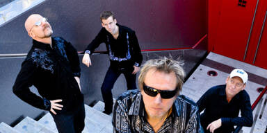 Wishbone Ash spielen grundsoliden Rock