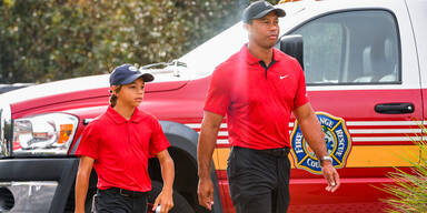 Tiger Woods glänzt mit Sohn bei Turnier-Comeback