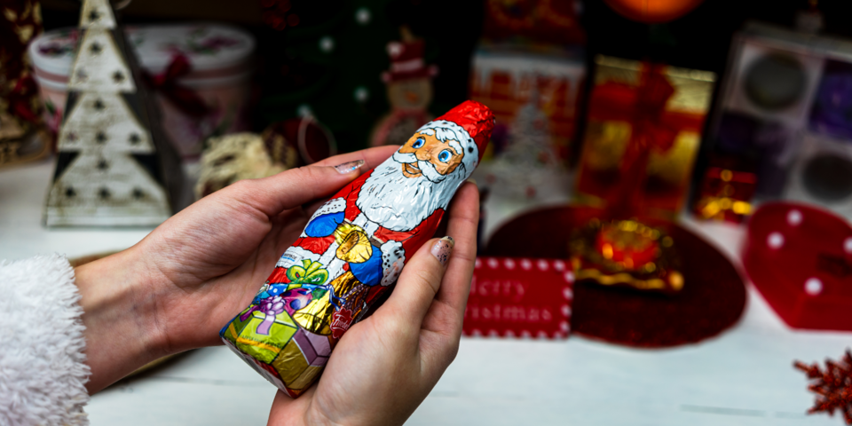 Nikolo und Krampus kaufen regional ein!