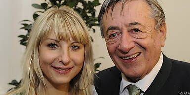 'Katzi' bestätigte den Tod ihrer Großeltern