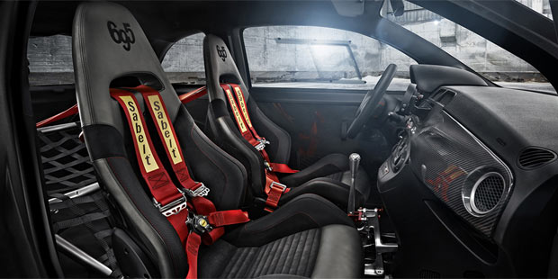 Jetzt kommt der neue Abarth 695 biposto