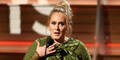 Adele räumt bei den Grammys ab