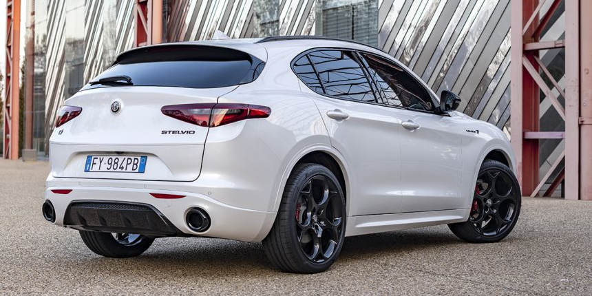 Alfa greift mit dem Stelvio Veloce Ti an