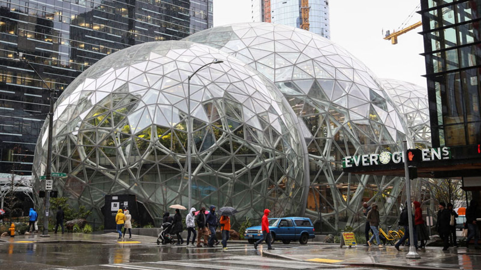 CoronaFall im AmazonHauptsitz oe24.at