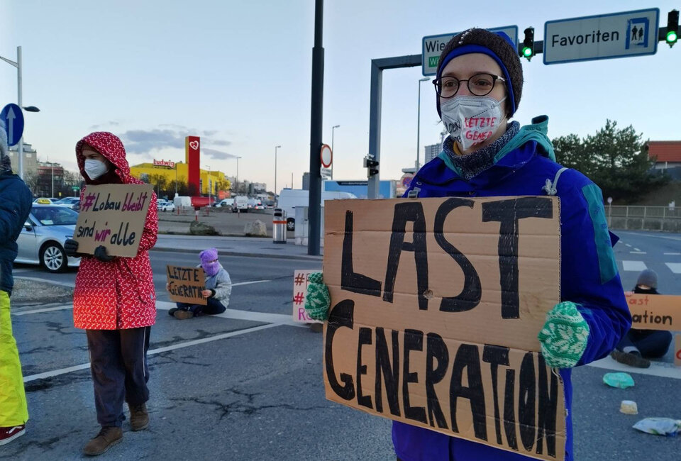 Klimaaktivisten-Blockade sorgte für Stau in Wien
