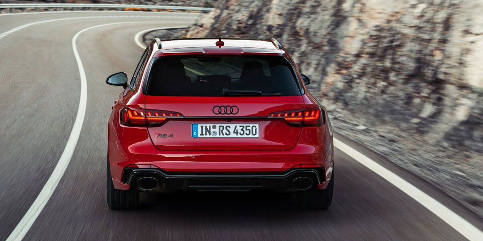 Audi greift mit