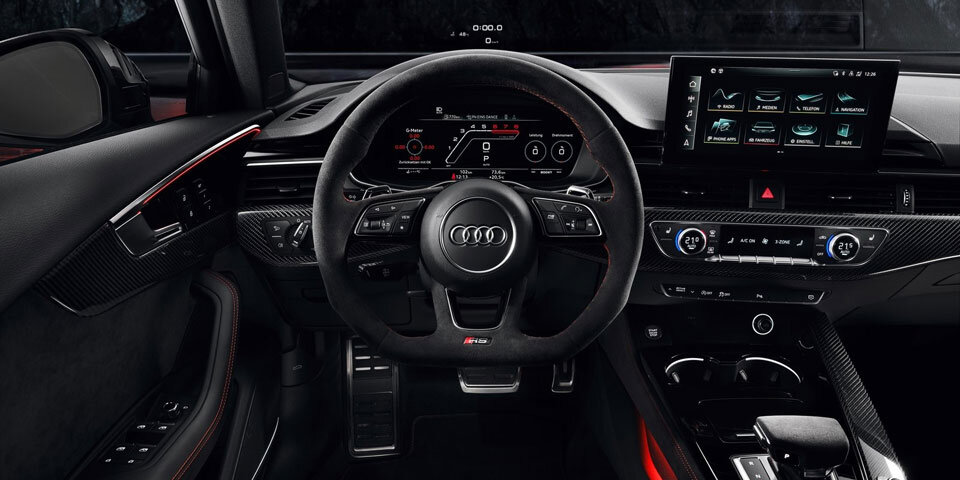 Audi greift mit
