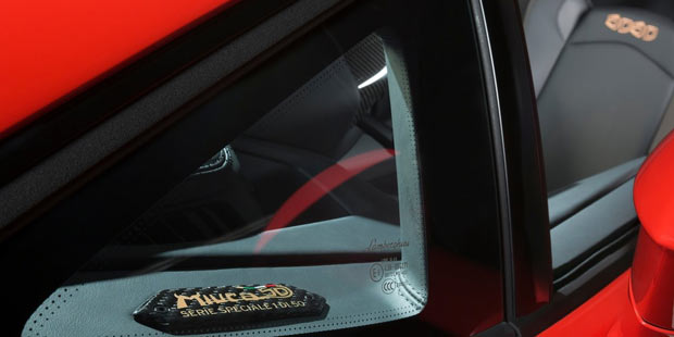 Aventador Miura Homage huldigt Legende