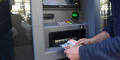 Schutz vor Bankomatkarten-Betrug im Ausland