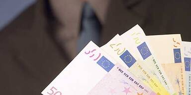 bargeld_konsole_photoscom