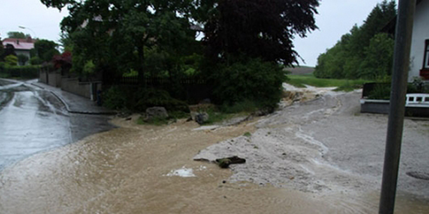 Dauerregen bringt Hochwasser