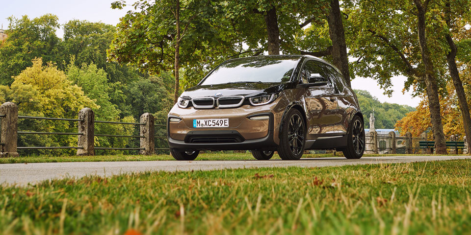 BMW i3 und i3s bekommen mehr Reichweite