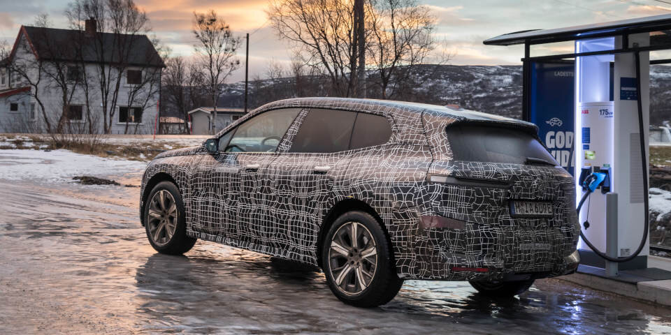 BMWs großes Elektro-SUV iX im Härtetest