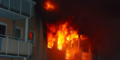 Frau stirbt bei Wohnungsbrand