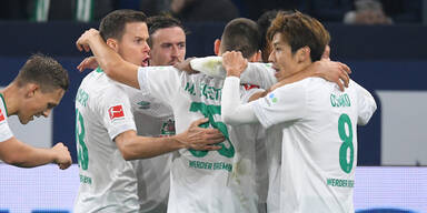 Bremen nach 2:0 auf Schalke vorerst Tabellen-Zweiter