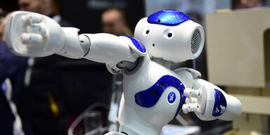 Erste Nerven für Roboter aus Super-Faser