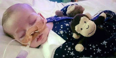 Baby Charlie: Eltern bleiben bis zum letzten Atemzug bei ihm