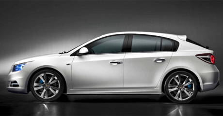 Neuer Chevrolet Cruze auf dem Pariser Salon 2010