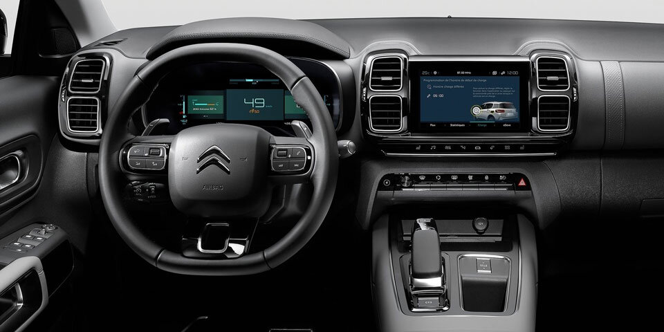 Citroen C5 Aircross Plug-in-Hybrid startet